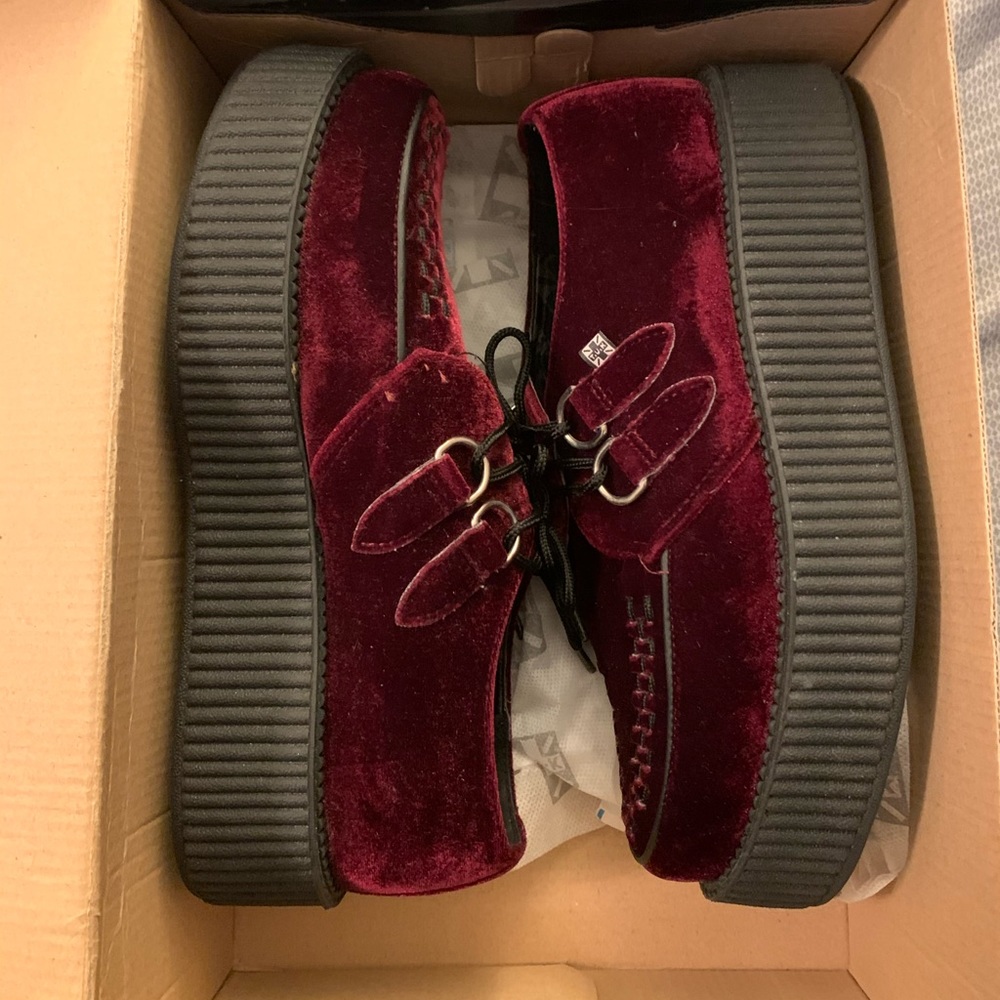 T.U.K viva creepers